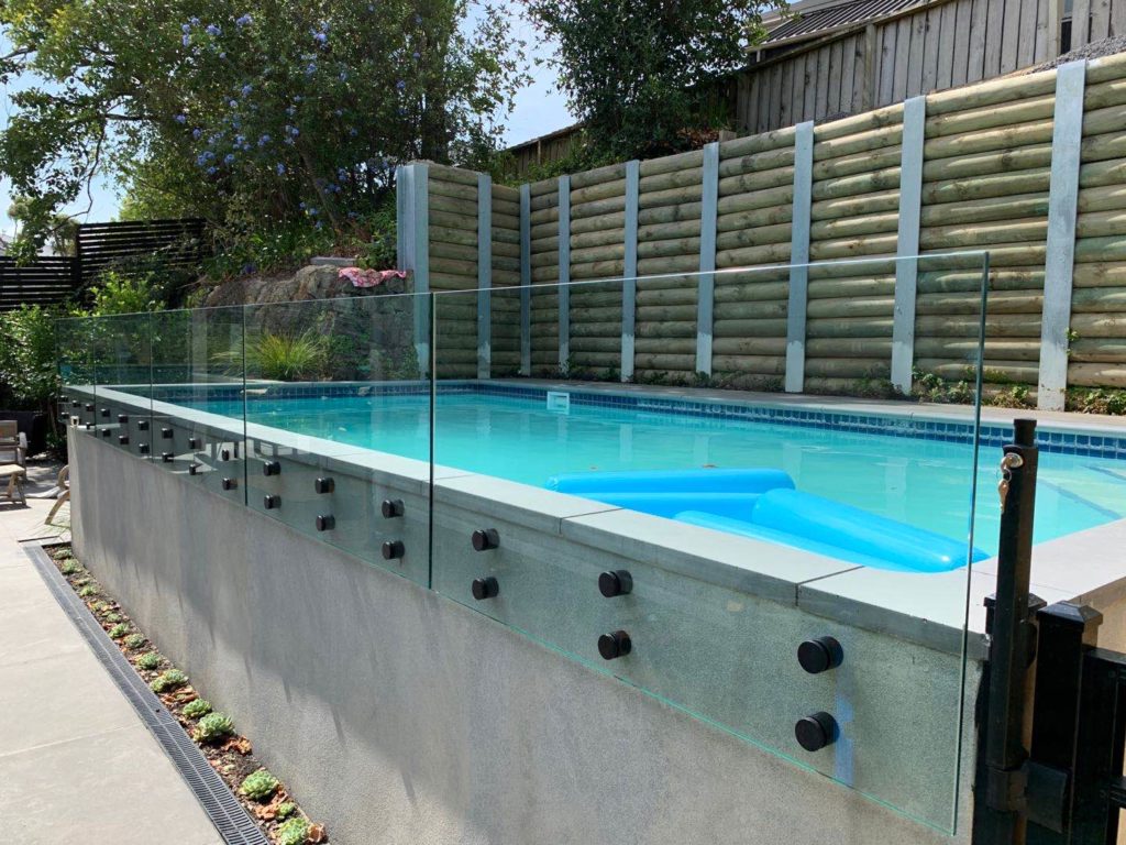 A Huge Range Of Pool Fencing And Balustrade Glass Royal Glass Auckland